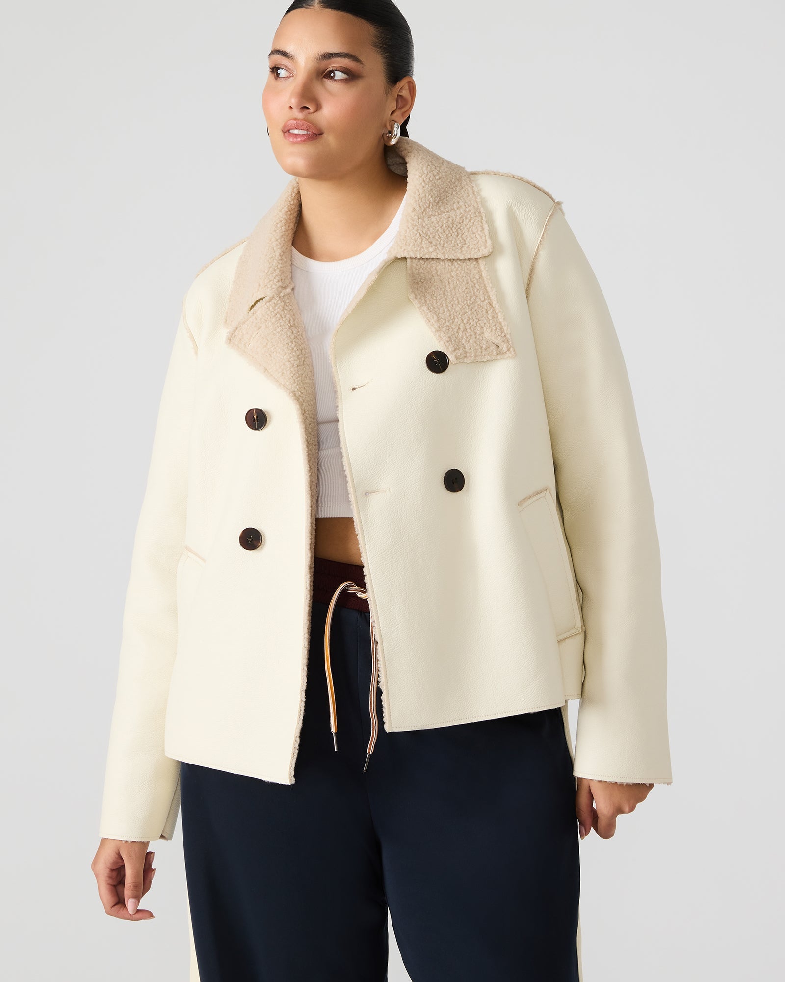 LIV COAT CREAM