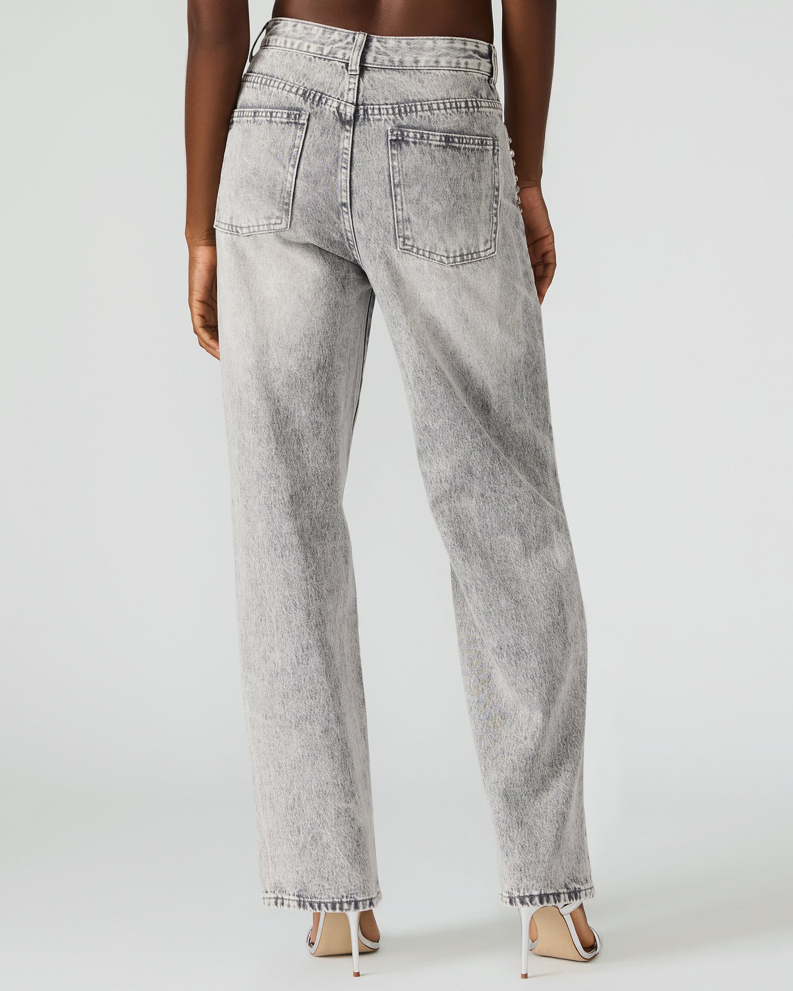 ERAS JEAN FOG