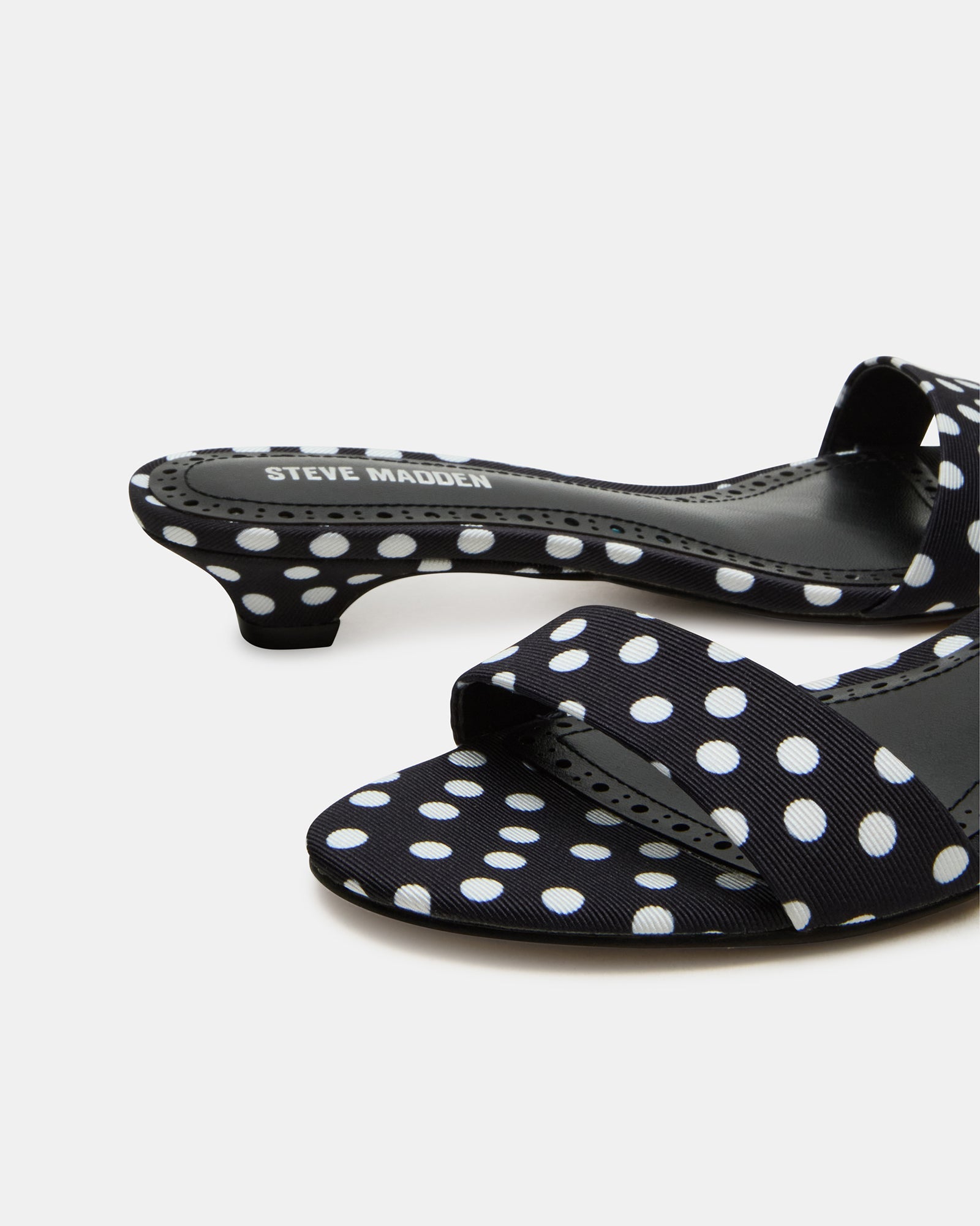 BERRY BLACK/WHITE POLKA DOT