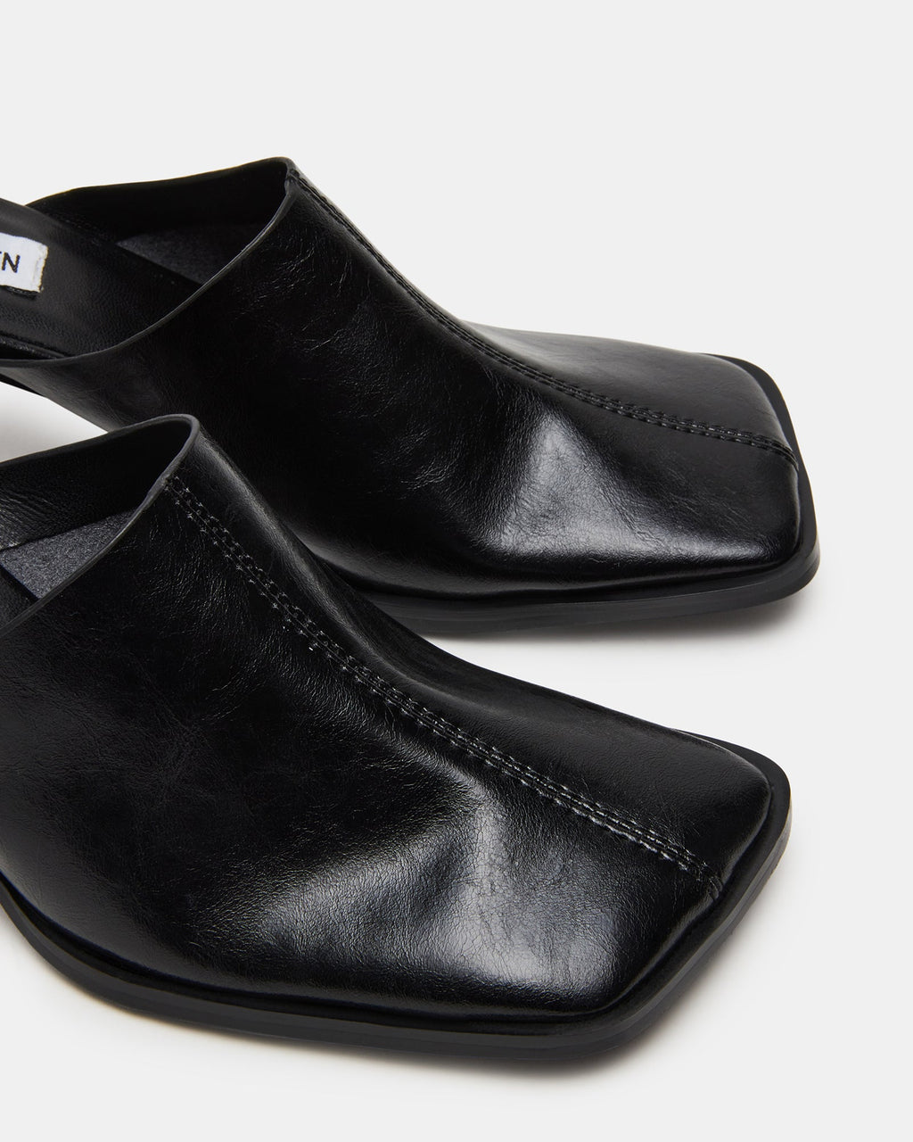 DEMPSEY BLACK LEATHER
