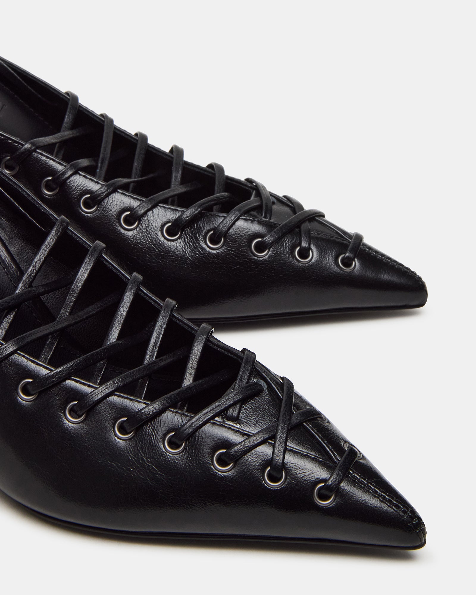 LACELLE BLACK LEATHER