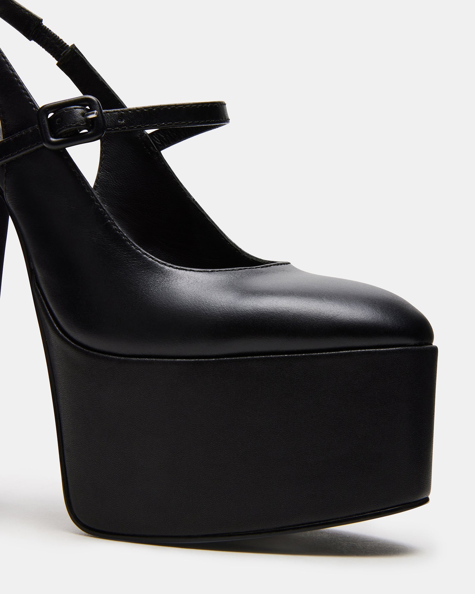 SCOTLYN BLACK LEATHER